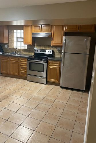 6642 Troy St, Chicago IL 60629-2951 exterior