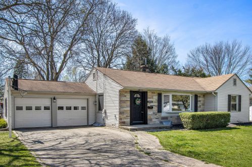 1914 Dorchester Ave, Kalamazoo MI  49001-5217 exterior