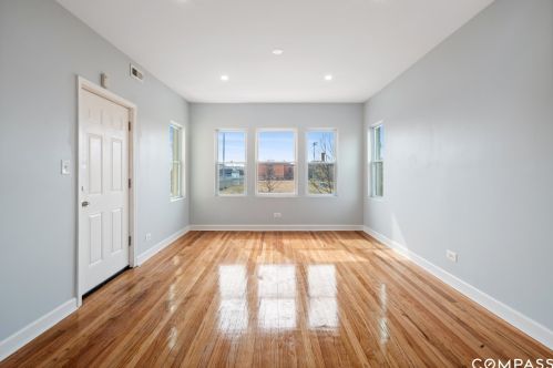 310 109th St, Chicago IL  60628-3310 exterior