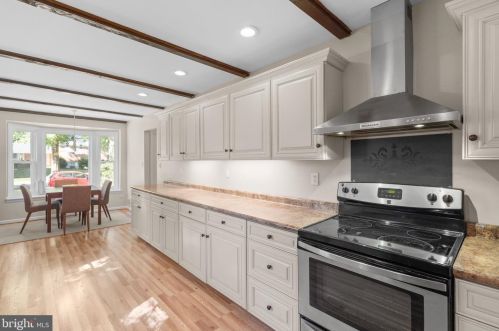 13105 Hathaway Dr, Silver Spring MD 20906-3727 exterior