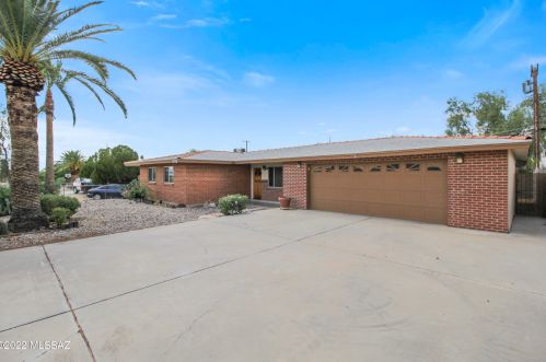 6441 Calle Altair, Tucson AZ  85710-5237 exterior