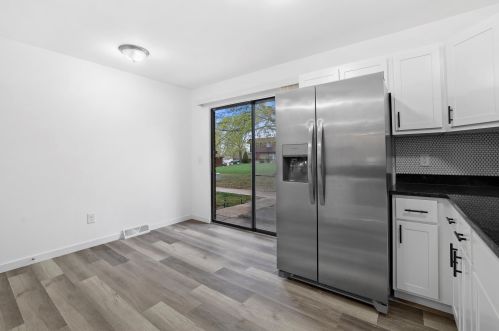 6276 Port Ave, Milwaukee WI  53223-4120 exterior