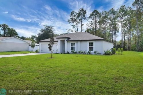 6240 Gisela St, Fort Pierce, FL 34986-3867