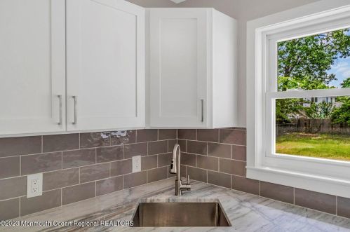 1322 River Ave, Point Pleasant Beach NJ 08742-4331 exterior