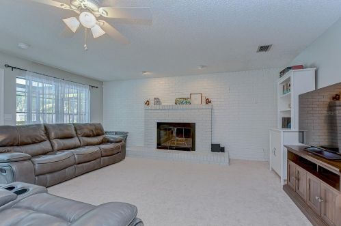 4219 Cartnal Ave, Tampa FL  33618-8600 exterior