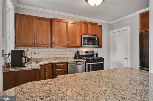 1023 Clay St, Lancaster PA 17603-2609 exterior