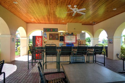 410 Aqua Vista Ln, Fort Pierce FL  34986-2645 exterior