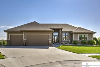 16802 Cady Cir, Omaha NE  68116-2766 exterior