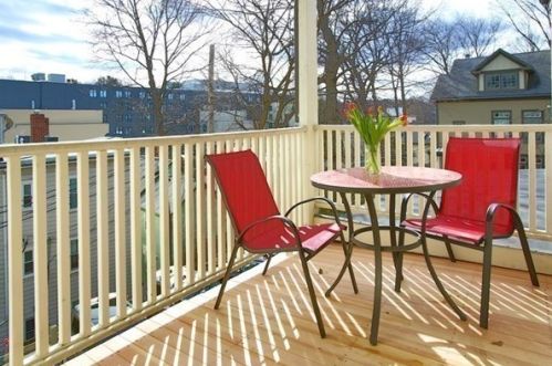 36 Davis Ave, Brookline MA  02445-7610 exterior