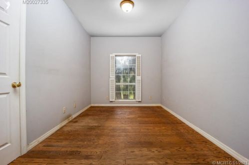 9101 Indian Riv Dr, Fort Pierce FL 34982-7824 exterior