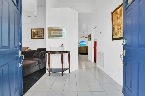 3119 Ann Arbor Rd, Fort Pierce FL  34953-6926 exterior