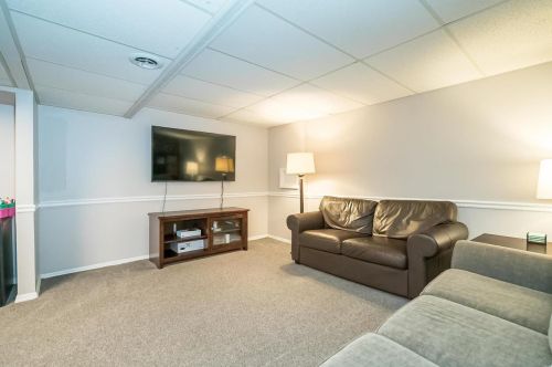 626 Pamela Ln, Saint Louis MO 63122-1108 exterior