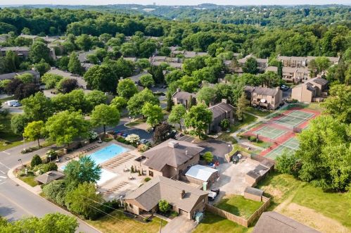 155 Linden Ct, Pittsburgh PA 15237-2623 exterior