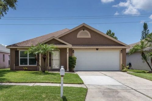 8616 Manassas Rd, Tampa, FL 33635-1604