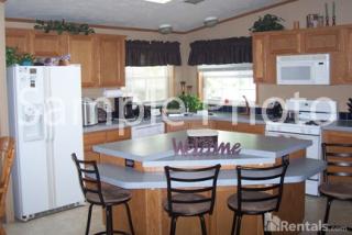 1812 Eastern Dr, Cedar Rapids IA  52404-2217 exterior