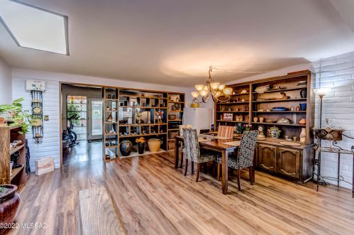 8532 Calle Bolivar, Tucson AZ  85715-5409 exterior