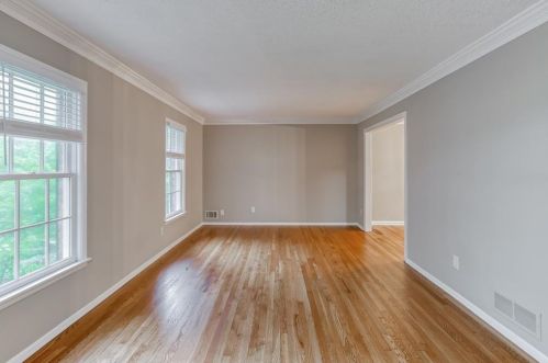 1638 Fernleaf Cir, Atlanta GA 30318-1417 exterior