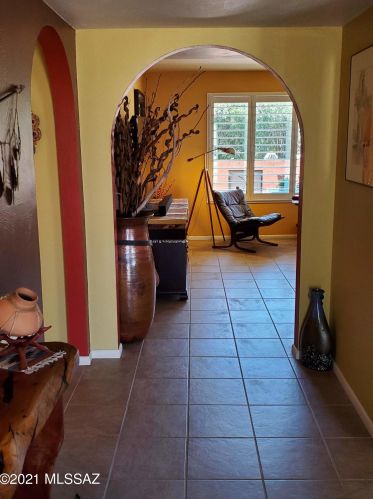 1086 Paseo Iris, Green Valley AZ 85614-3644 exterior