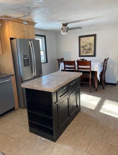 75 Prouty St, Springfield MA 01119-2550 exterior