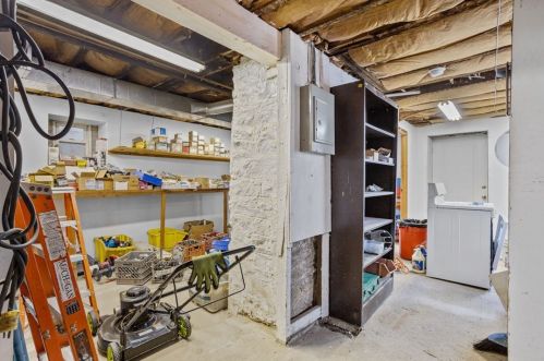 609 Marshall Ave, Pittsburgh PA 15214-3017 exterior