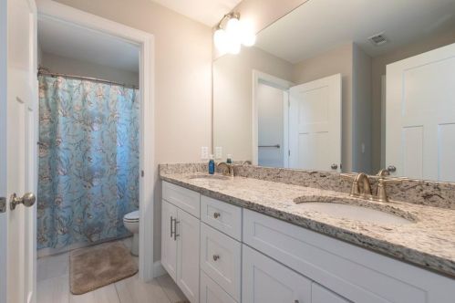 4648 Ridge Gate Dr, Gainesville GA 30506-4678 exterior