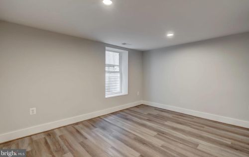 2718 17th St, Washington DC 20003-3123 exterior