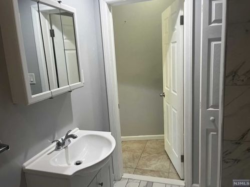 540 Kipp St, Teaneck NJ  07666-1632 exterior