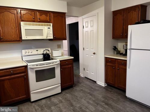 157 Rambling Rd, Lumberton Township NJ 08048-4628 exterior