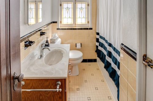 9045 Rosemary Ave, Saint Louis MO 63123-4616 exterior