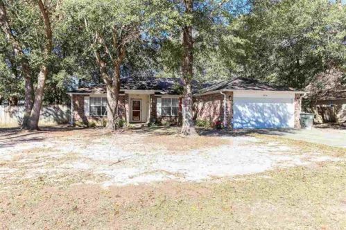 4338 Crosswinds Dr, Milton, FL 32583-2896