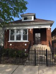 6426 Albany Ave, Chicago, IL 60645-4154