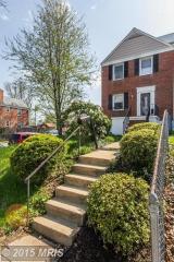 835 Saint Dunstans Rd, Baltimore MD  21212-3741 exterior