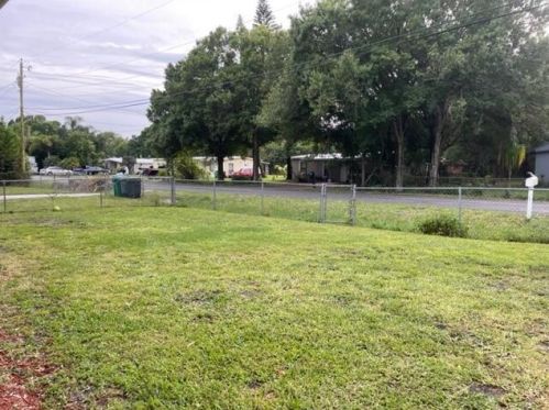 2512 Rolyat St, Fort Pierce, FL 34947-5322