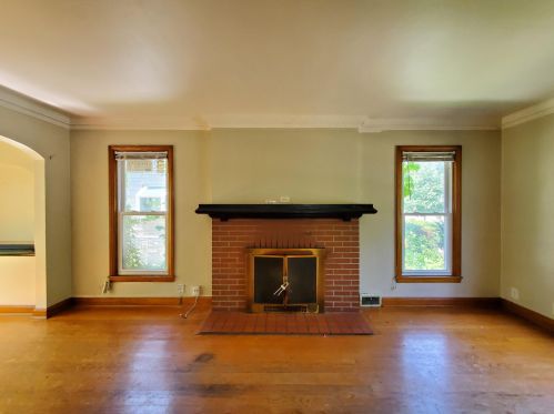 4139 Montreal St, Milwaukee WI 53216-1756 exterior