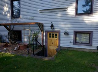 9534 32nd Ave, Seattle WA  98115-2421 exterior