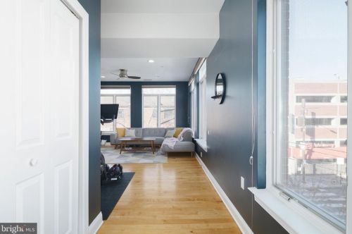 602 11th St, Philadelphia, PA 19123-3324