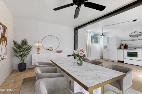 2515 10 St, Phoenix AZ 85020-5821 exterior