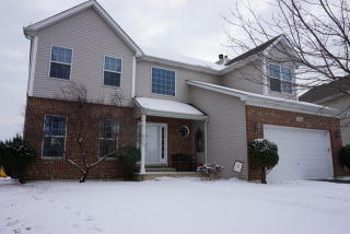 1980 Seaview Dr, Aurora, IL 60503-6000