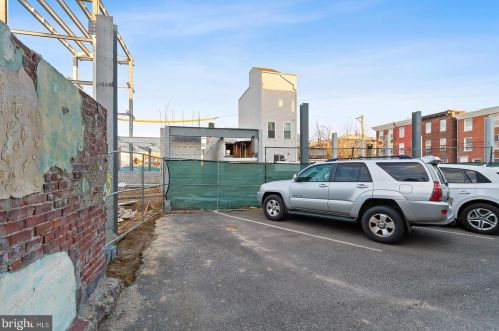 1409 Marlborough St, Philadelphia PA 19125-3921 exterior