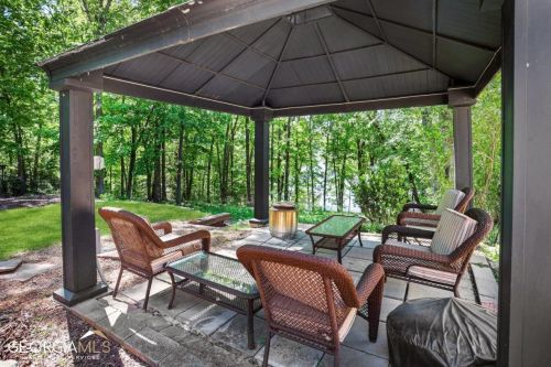 6970 Diana Cir, Gainesville GA 30506-4708 exterior