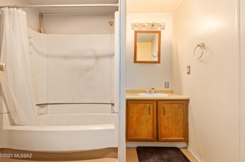 10365 Brandywine Ln, Tucson AZ 85736-1385 exterior