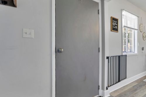 1064 Kelly Dr, Hebron OH 43025-9505 exterior