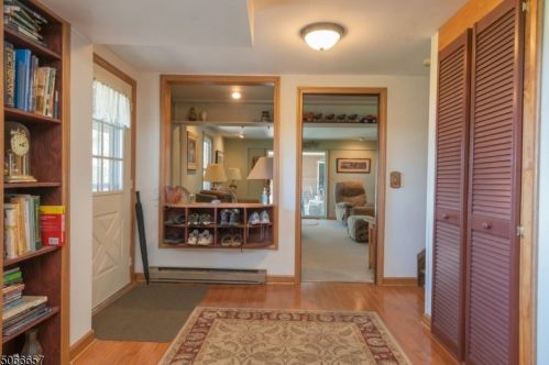 3 Plotts Rd, Fredon, NJ 07860-6227