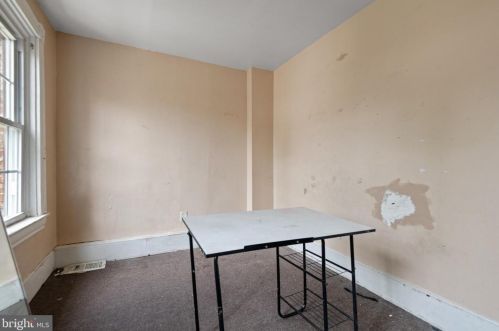 151 Howard Ave, Lancaster PA 17602-3603 exterior