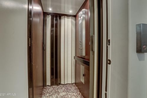 13841 Cyn Dr, Phoenix AZ 85016-2403 exterior