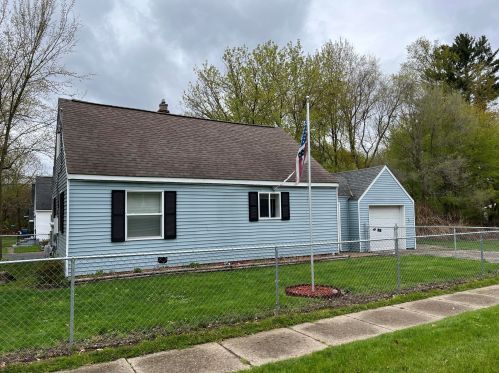 5007 Keyes Dr, Kalamazoo MI  49004-1572 exterior