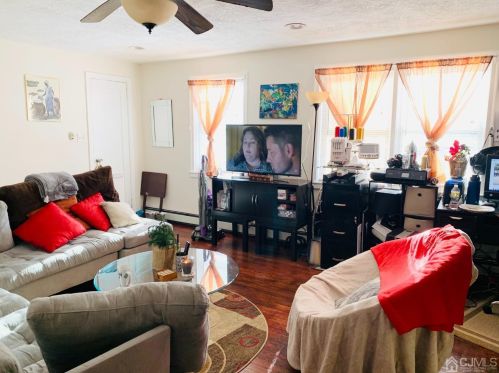 749 Linden Ave, Rahway NJ 07065-3624 exterior