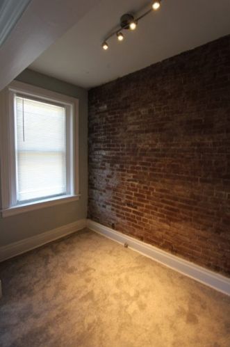 3825 California Ave, Pittsburgh PA 15212-1633 exterior