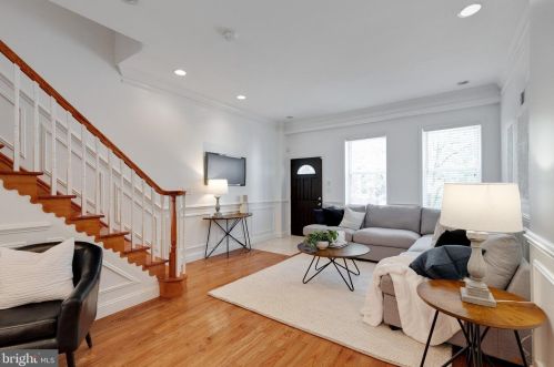 1435 Dickinson St, Philadelphia PA  19146-4841 exterior