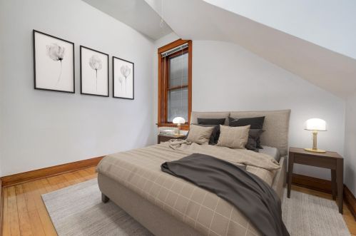 2008 Addison St, Chicago IL 60618-6102 exterior